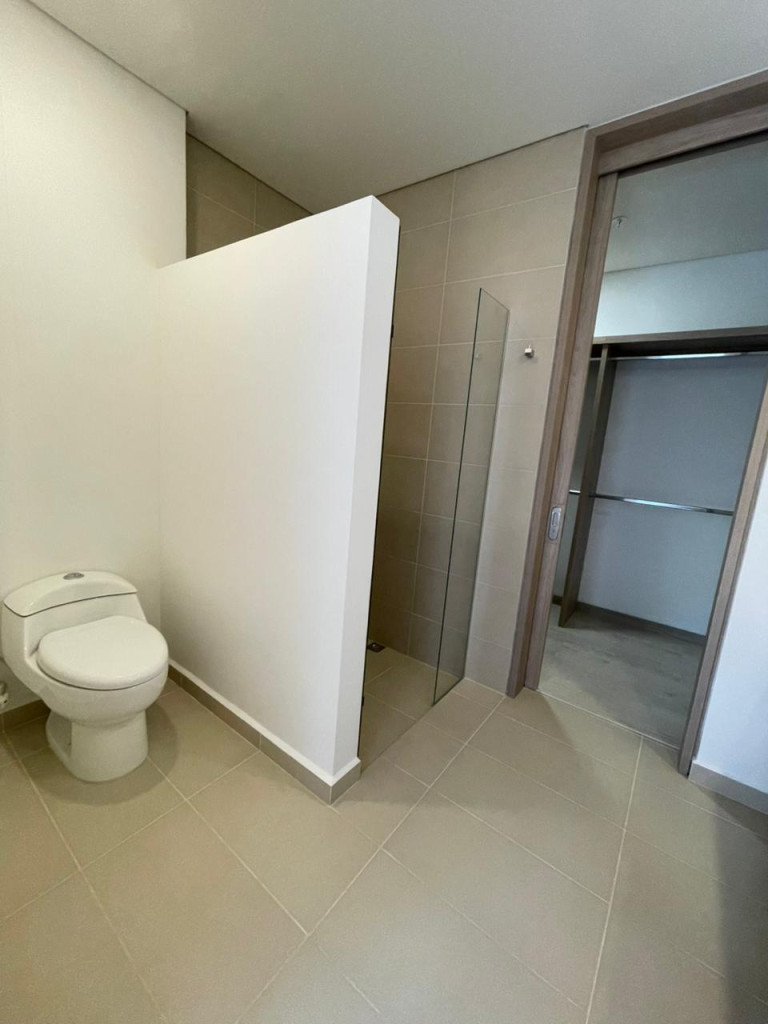 Apartment for sale in El Poblado, Medellín [No disponible] 2