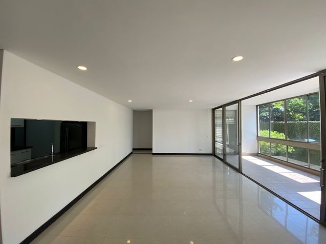 Apartamento de 3 alcobas en venta en Pance, Cali, 198 m² · foto 9 de 24
