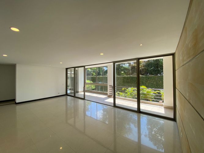 Apartamento de 3 alcobas en venta en Pance, Cali, 198 m² · foto 10 de 24