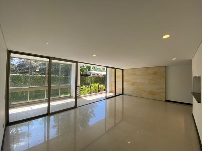 Apartamento de 3 alcobas en venta en Pance, Cali, 198 m² · foto 11 de 24