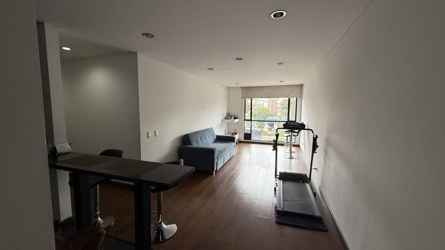 Apartamento de 2 alcobas en venta en Bella Suiza, Bogotá, 99 m² · foto 2 de 13