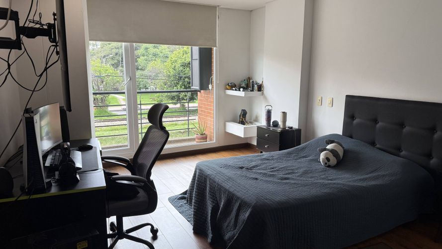 Apartamento de 2 alcobas en venta en Bella Suiza, Bogotá, 99 m² · foto 10 de 13