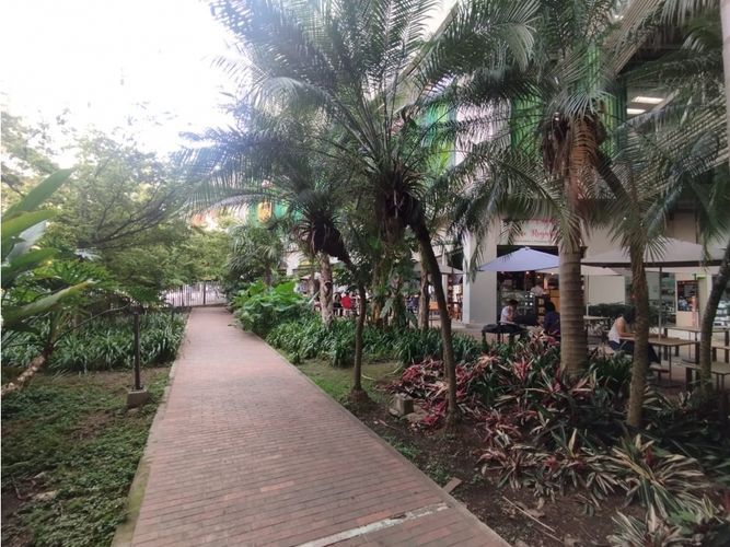 Local en venta en Boston, Medellín, 31 m² · foto 13 de 13
