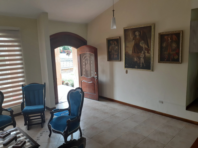 Casa de 4 alcobas en venta en El Eden, Armenia, 1000 m² · foto 8 de 16