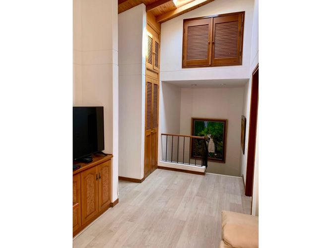 Casa de 4 alcobas en venta en Cumbres, Envigado, 190 m² · foto 10 de 19