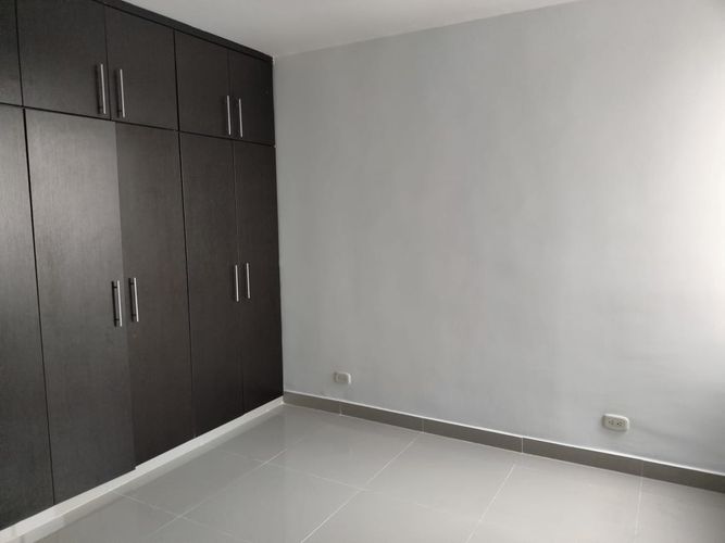 Apartamento de 2 alcobas en venta en Bochalema, Cali, 62 m² · foto 6 de 24