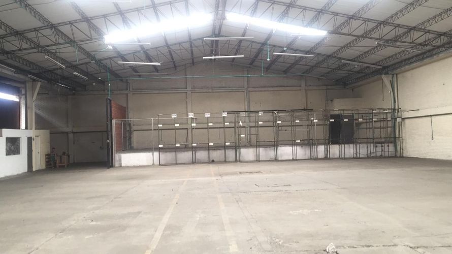 Bodega en arriendo en Acopi, Yumbo, 1910 m² · foto 5 de 24