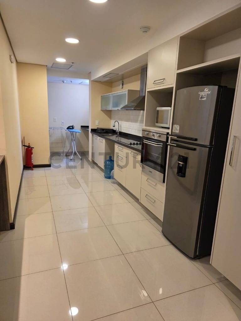 Alquiler de Lujoso Departamento Amoblado en Edificio Viel, Manorá, Asunción - A Pasos del Shopping del Sol US$ 1.200. Exclusivo departamento de 90 m² con 1 dormitorio y 1 baño, ideal para quienes buscan confort y ubicación privilegiada. — foto 3