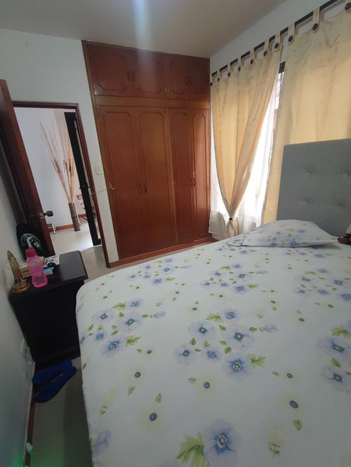 Casa de 8 alcobas en venta en Primavera, Cali, 300 m² · foto 9 de 23