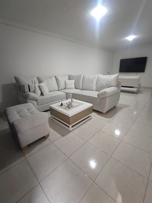 Casa de 8 alcobas en venta en Primavera, Cali, 300 m² · foto 15 de 23