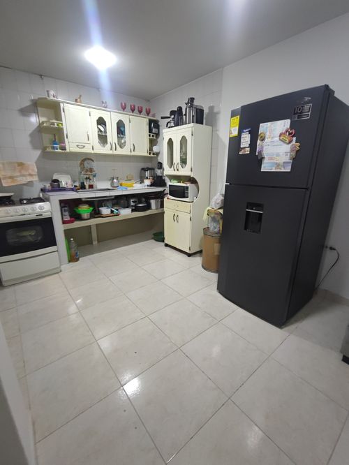 Casa de 8 alcobas en venta en Primavera, Cali, 300 m² · foto 17 de 23