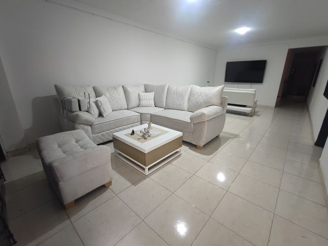 Casa de 8 alcobas en venta en Primavera, Cali, 300 m² · foto 21 de 23