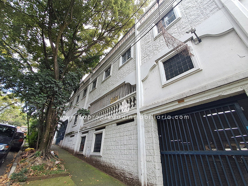Warehouse for sale in Prado, Medellín 2