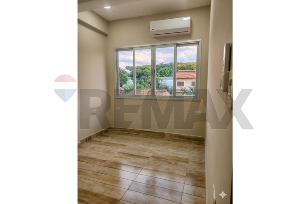 ALQUILO DPTO DE 2 HABITACIONES CON BALCON EN CAPIATA NC — foto 2