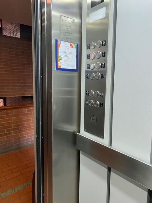 Apartamento en venta en Club De Los Lagartos, Bogotá · foto 10 de 15