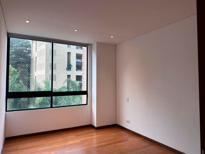 Apartamento de 3 alcobas en venta en El Poblado, Medellín, 190 m² · foto 15 de 20