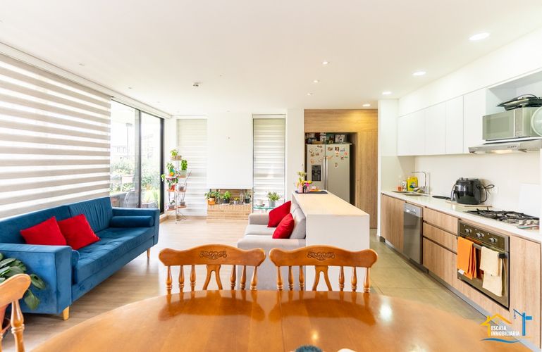 Casa de 4 alcobas en venta en Rozo, Cota, 184 m² · foto 2 de 24