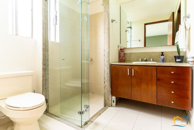 Casa de 3 alcobas en venta en Rozo, Cota, 254 m² · foto 23 de 24
