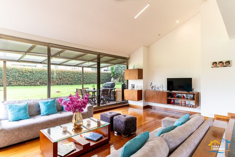 Casa de 3 alcobas en venta en Rozo, Cota, 254 m² · foto 4 de 24