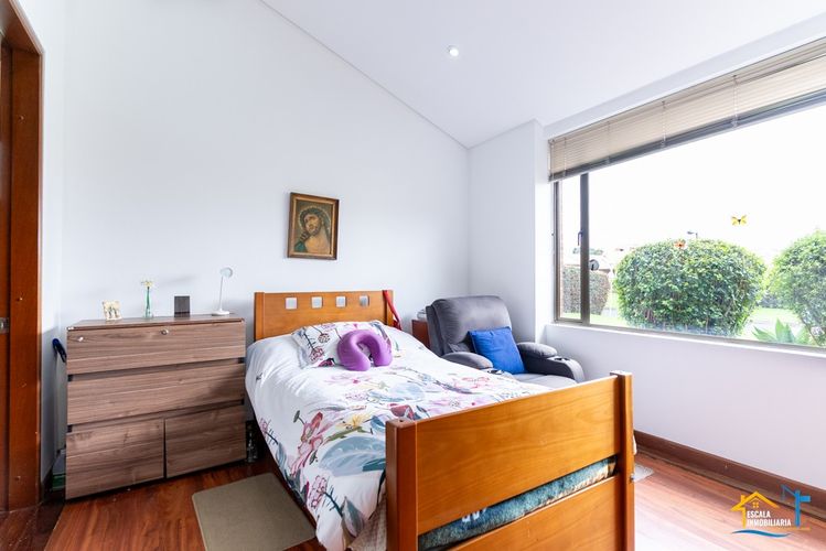 Casa de 3 alcobas en venta en Rozo, Cota, 254 m² · foto 12 de 24