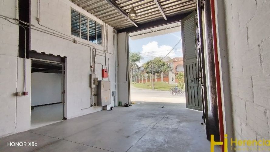 Bodega en arriendo en San Agustin Suramerica, La Estrella, 672 m² · foto 4 de 24