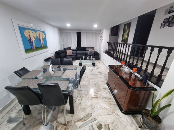 Apartamento de 4 alcobas en venta en Sector La Luisa Bella Suiza, Cali, 118 m² · foto 2 de 22