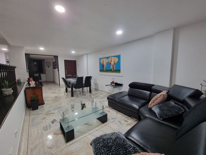 Apartamento de 4 alcobas en venta en Sector La Luisa Bella Suiza, Cali, 118 m² · foto 3 de 22