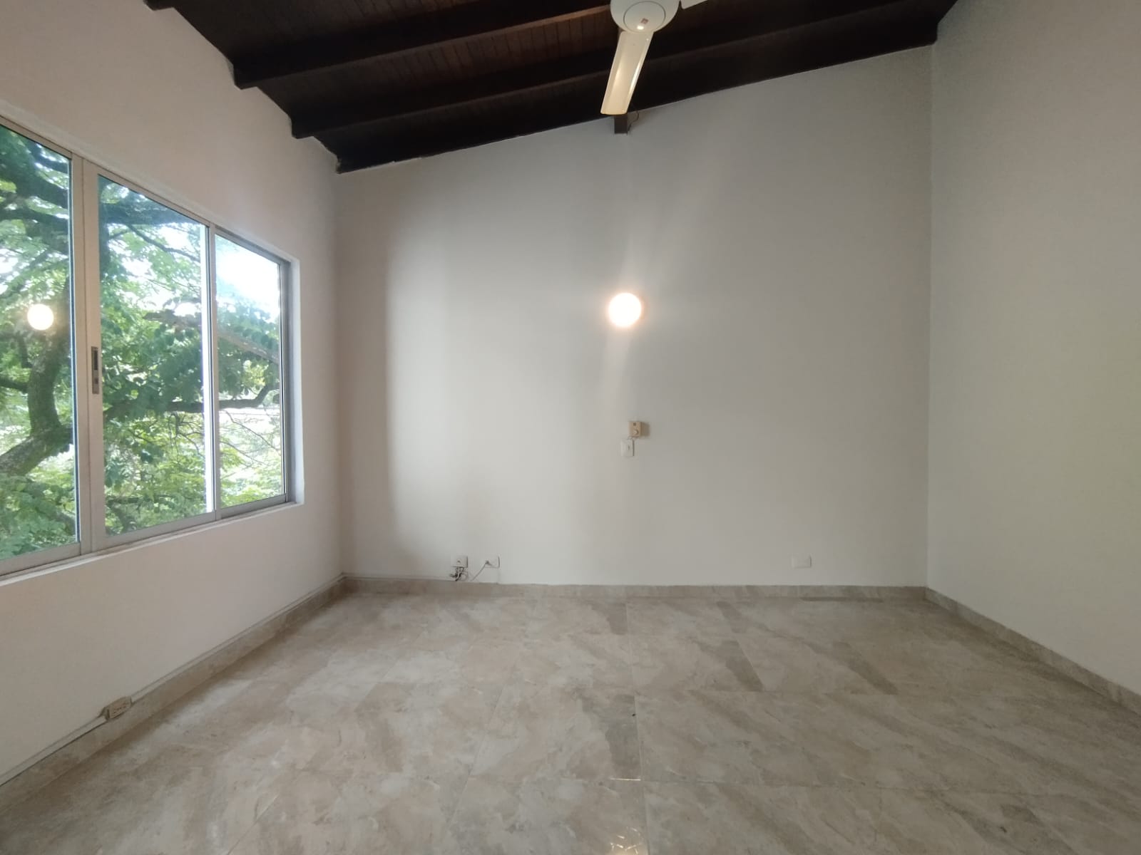 Apartamento en arriendo en El Poblado, Medellín · foto 6 de 16