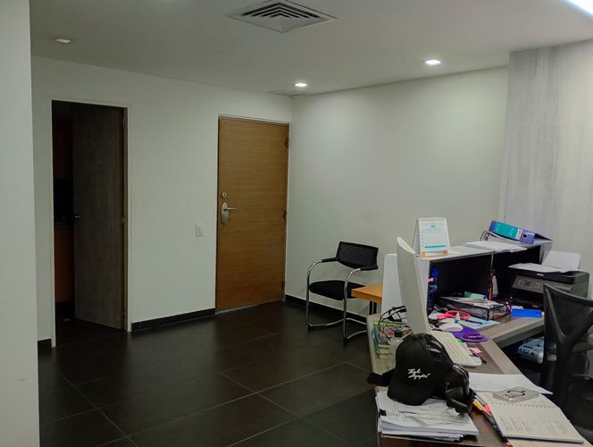 Oficina en venta en El Poblado, Medellín, 75 m² · foto 14 de 17