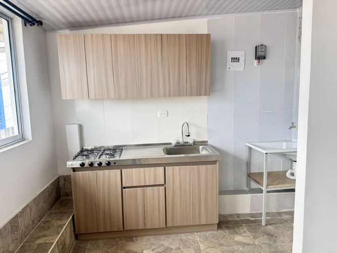 Edificio en venta en Chipre, Manizales, 400 m² · foto 6 de 10
