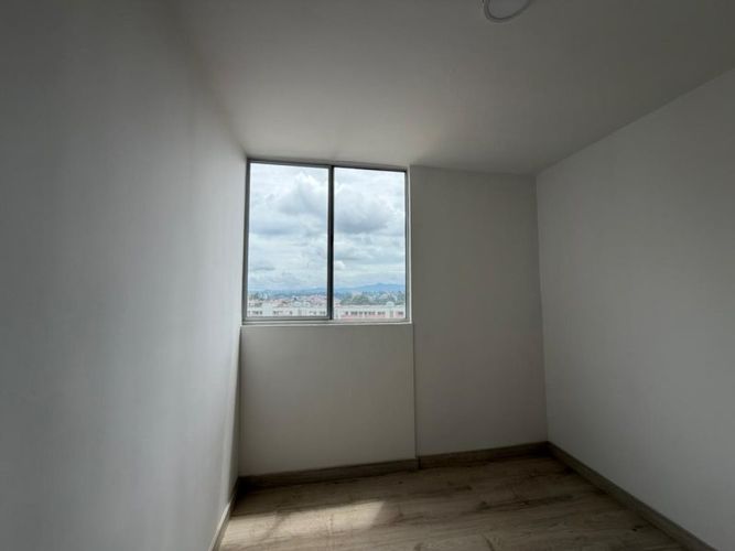 Apartamento de 3 alcobas en venta en El Porvenir, Rionegro, 63 m² · foto 7 de 14