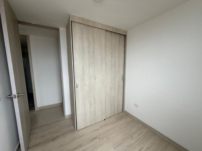 Apartamento de 3 alcobas en venta en El Porvenir, Rionegro, 63 m² · foto 11 de 14