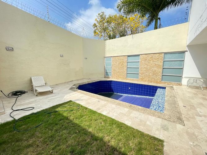 Casa de 4 alcobas en venta en Villa Campestre, Barranquilla, 500 m² · foto 6 de 12