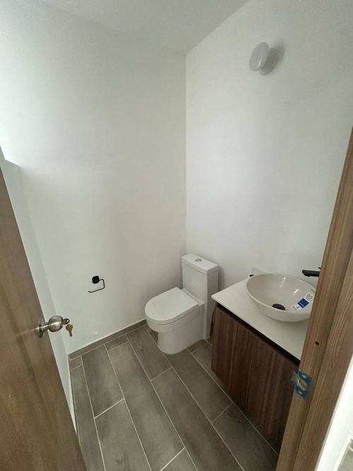 Oficina en arriendo en Manila, Medellín, 60 m² · foto 9 de 9