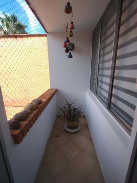 Apartamento en venta en Calasanz, Medellín · foto 3 de 17