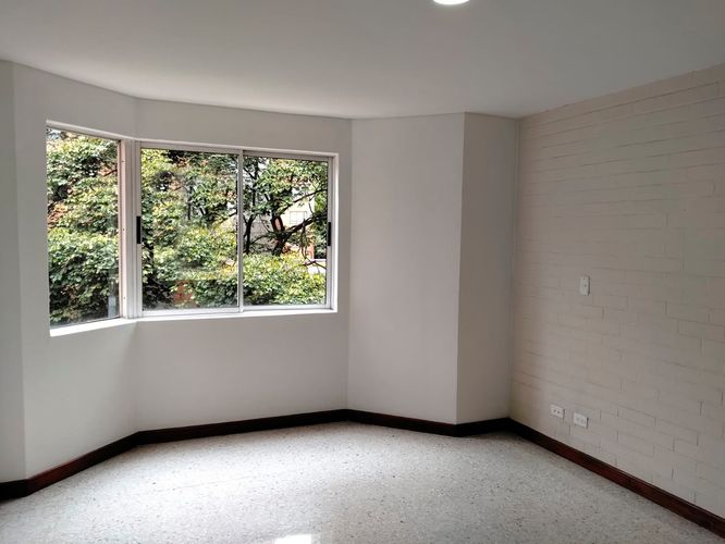 Apartamento de 3 alcobas en venta en El Poblado, Medellín, 137 m² · foto 11 de 20