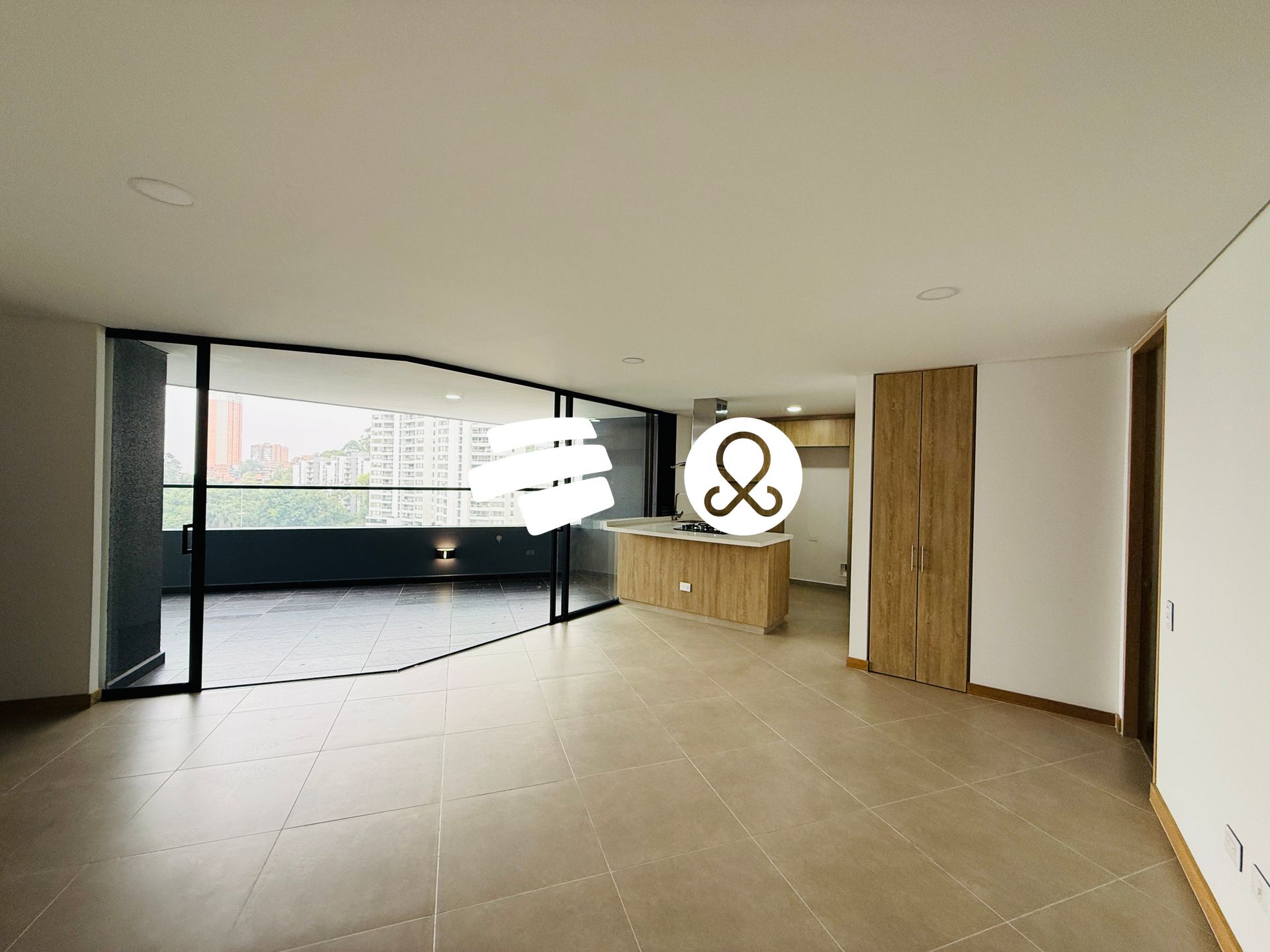Apartamento en venta en Loma del Indio, Medellín 3