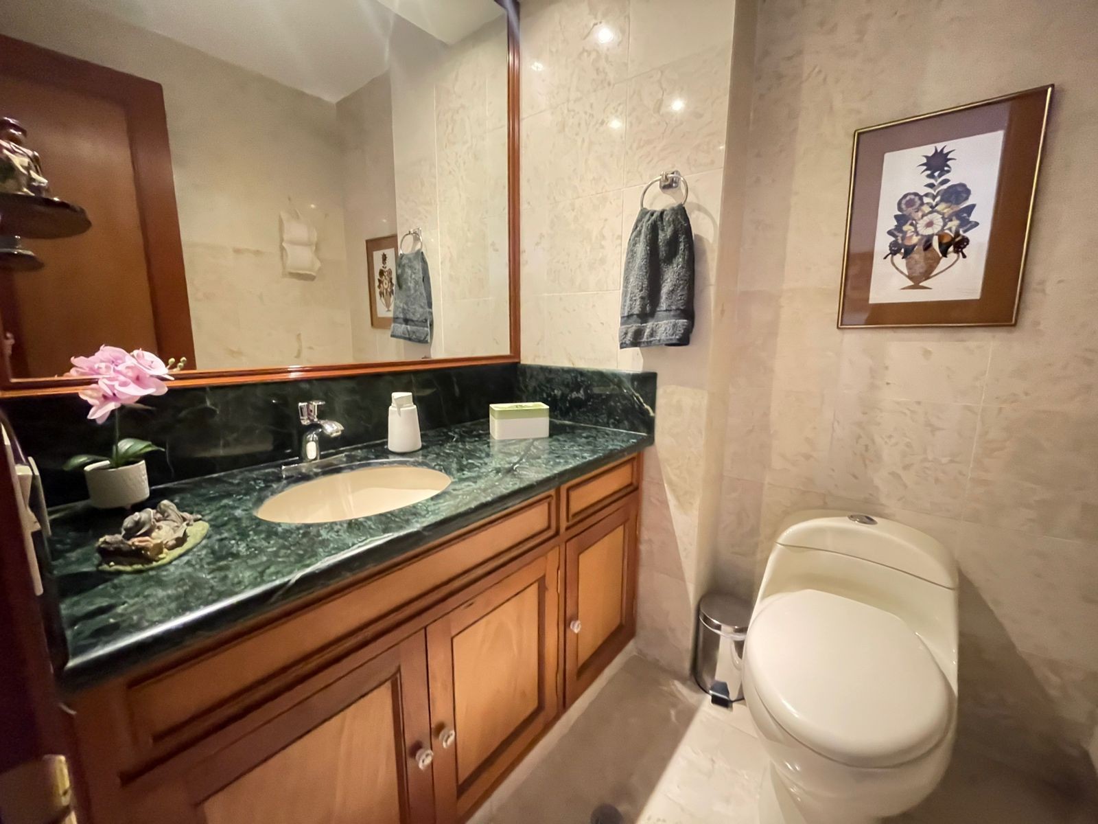 Apartamento en venta en Chicó Navarra, Bogotá · foto 9 de 14