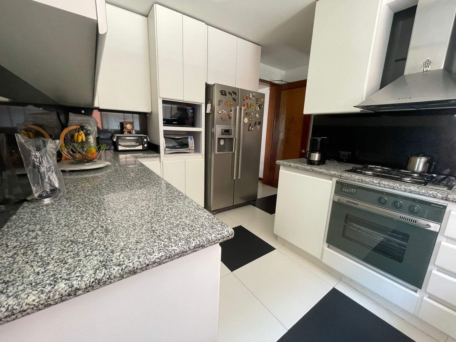 Apartamento en venta en Chicó Navarra, Bogotá · foto 6 de 14