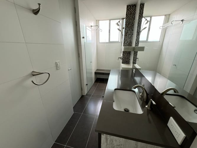 Apartamento de 1 alcoba en arriendo en Loma Del Esmeraldal, Envigado, 74 m² · foto 6 de 20