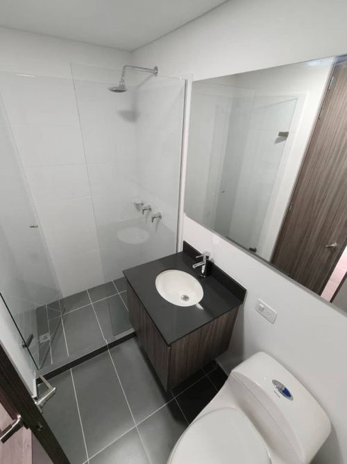 Apartamento de 3 alcobas en arriendo en Loma Del Indio, Medellín, 79 m² · foto 16 de 16
