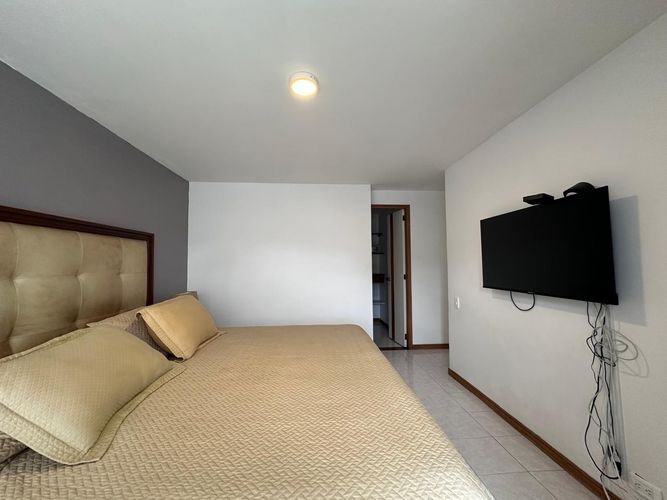Apartamento de 2 alcobas en arriendo en El Poblado, Medellín, 60 m² · foto 10 de 16