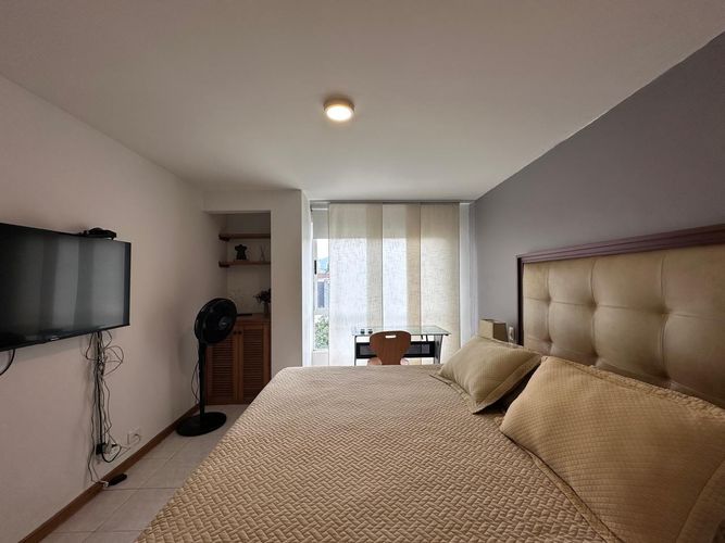 Apartamento de 2 alcobas en arriendo en El Poblado, Medellín, 60 m² · foto 11 de 16