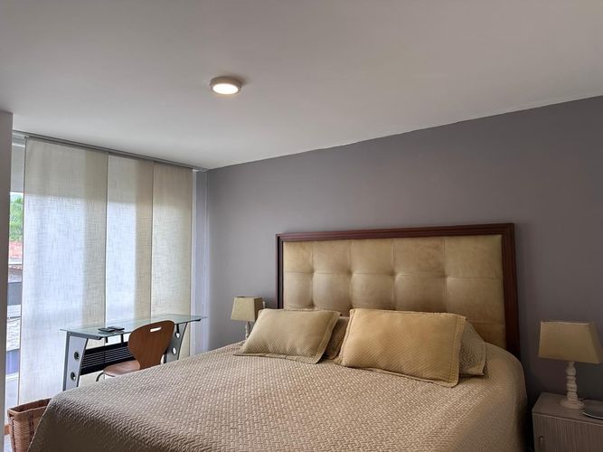 Apartamento de 2 alcobas en arriendo en El Poblado, Medellín, 60 m² · foto 12 de 16