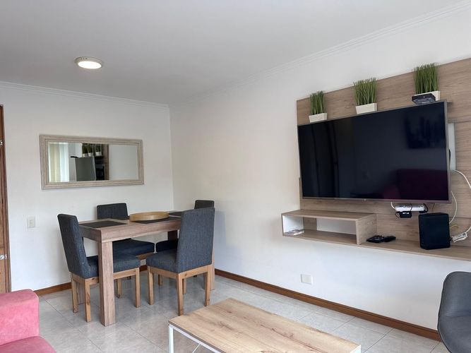 Apartamento de 2 alcobas en arriendo en El Poblado, Medellín, 60 m² · foto 3 de 16