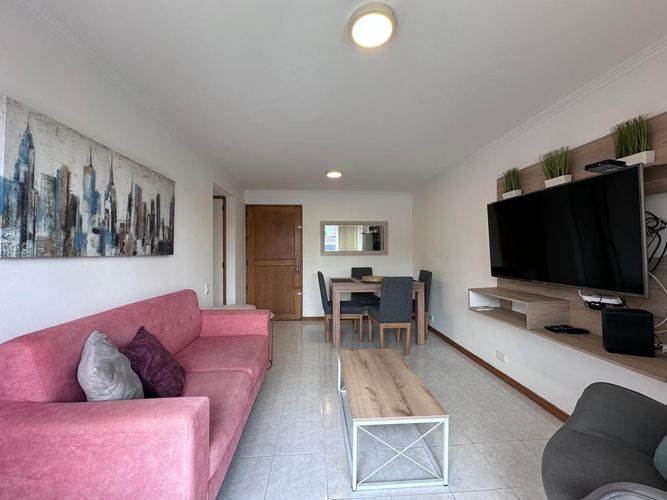 Apartamento de 2 alcobas en arriendo en El Poblado, Medellín, 60 m² · foto 2 de 16