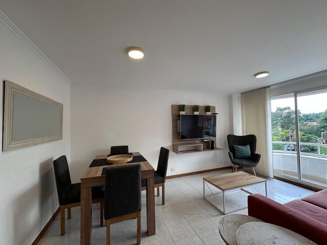 Apartamento de 2 alcobas en arriendo en El Poblado, Medellín, 60 m² · foto 4 de 16