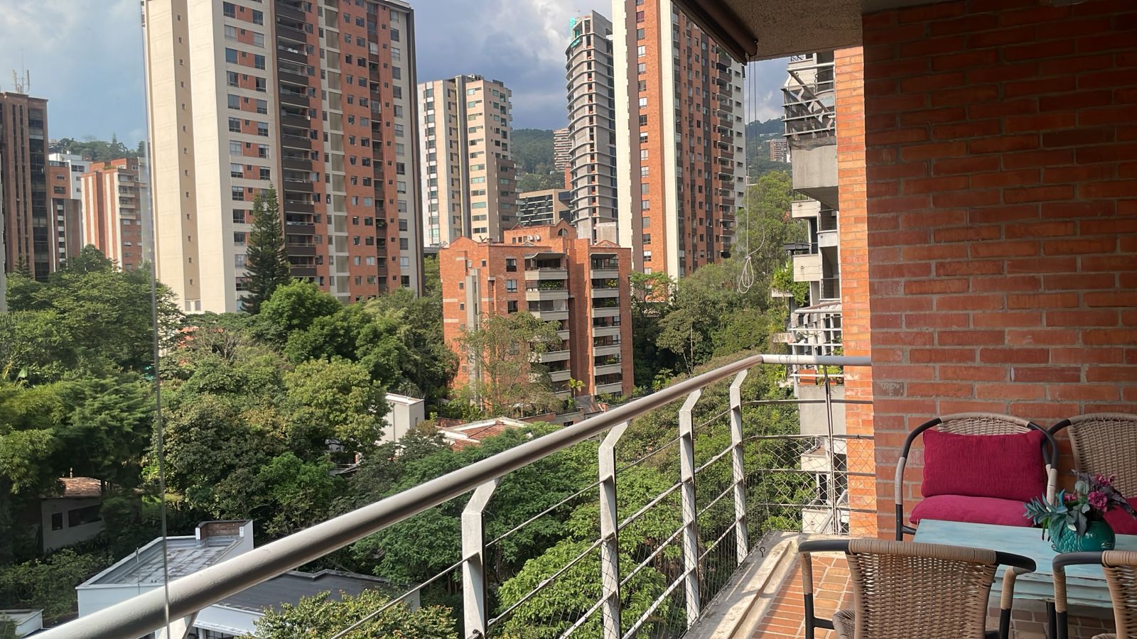 Apartaestudio en venta en El Poblado, Medellín 2
