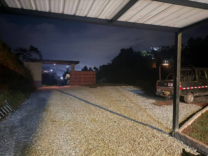 Casa de 3 alcobas en venta en El Salado, Guarne, 212 m² · foto 17 de 24