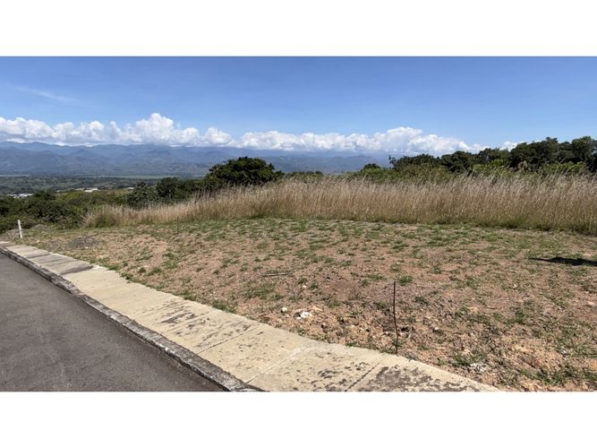 Lote en venta en Cerritos, Pereira, 1651 m² · foto 3 de 3